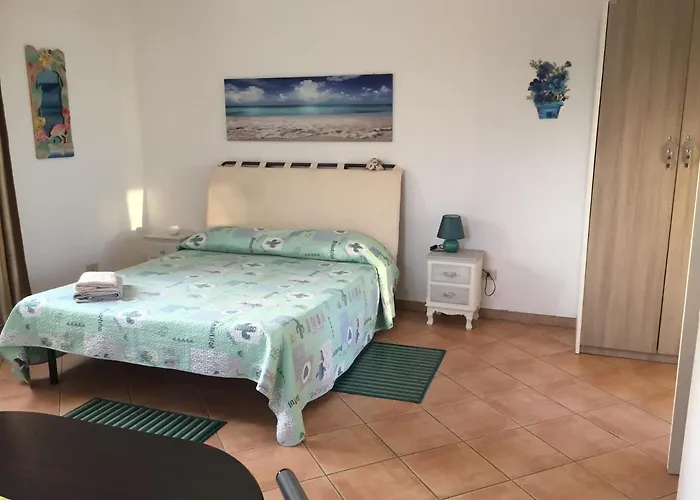 Sardegna Et Soleil In Lägenhet *